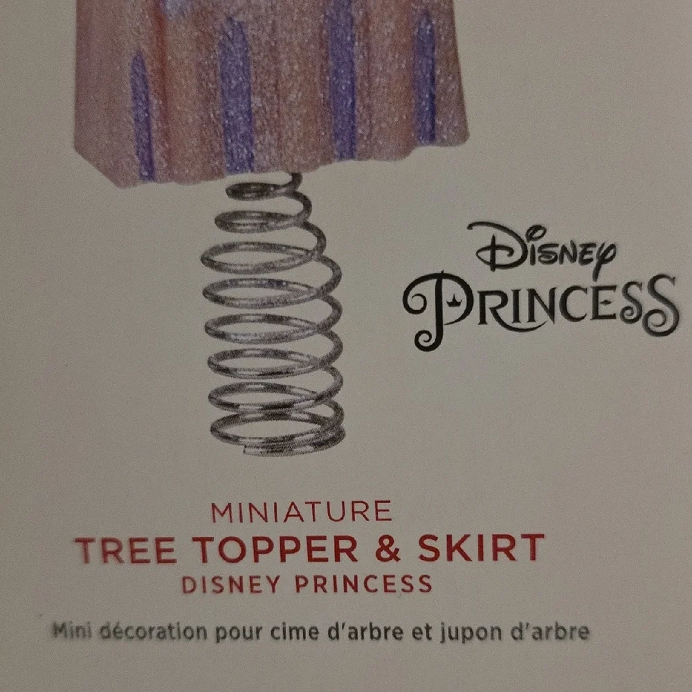 NWT Hallmark Disney Princess Tree Topper and Skirt